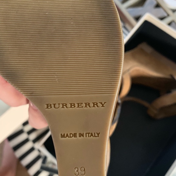 Burberry Brit Wedge Sandals Harper 39 like new - Picture 6 of 8